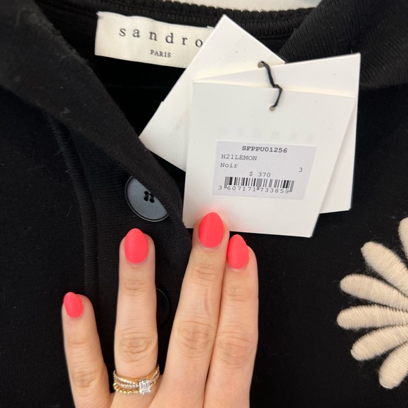 Sandro Paris Daisy Sweater NWT size “3” equivalent to a medium-large - Picture 2 of 5